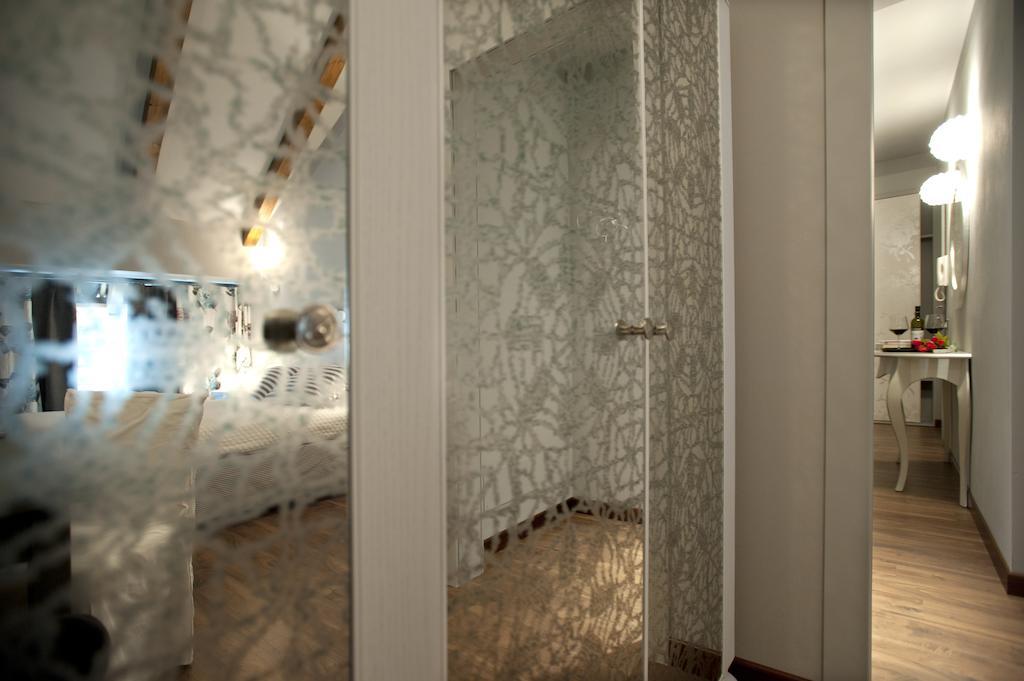 Vinoteca La Sacrestia Bed & Breakfast Alba  Oda fotoğraf