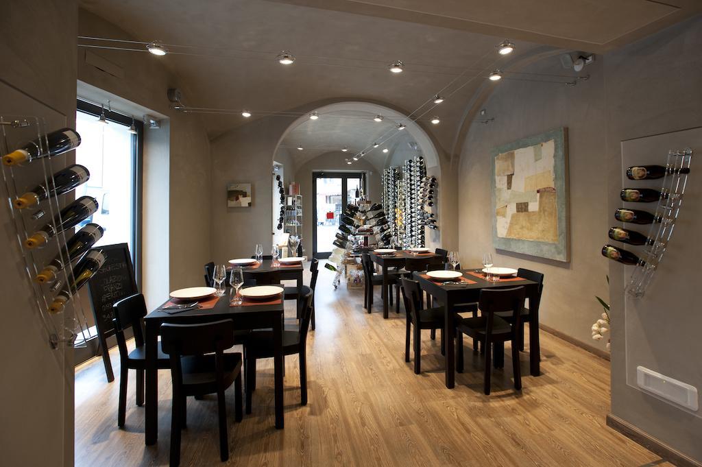Vinoteca La Sacrestia Bed & Breakfast Alba  Dış mekan fotoğraf