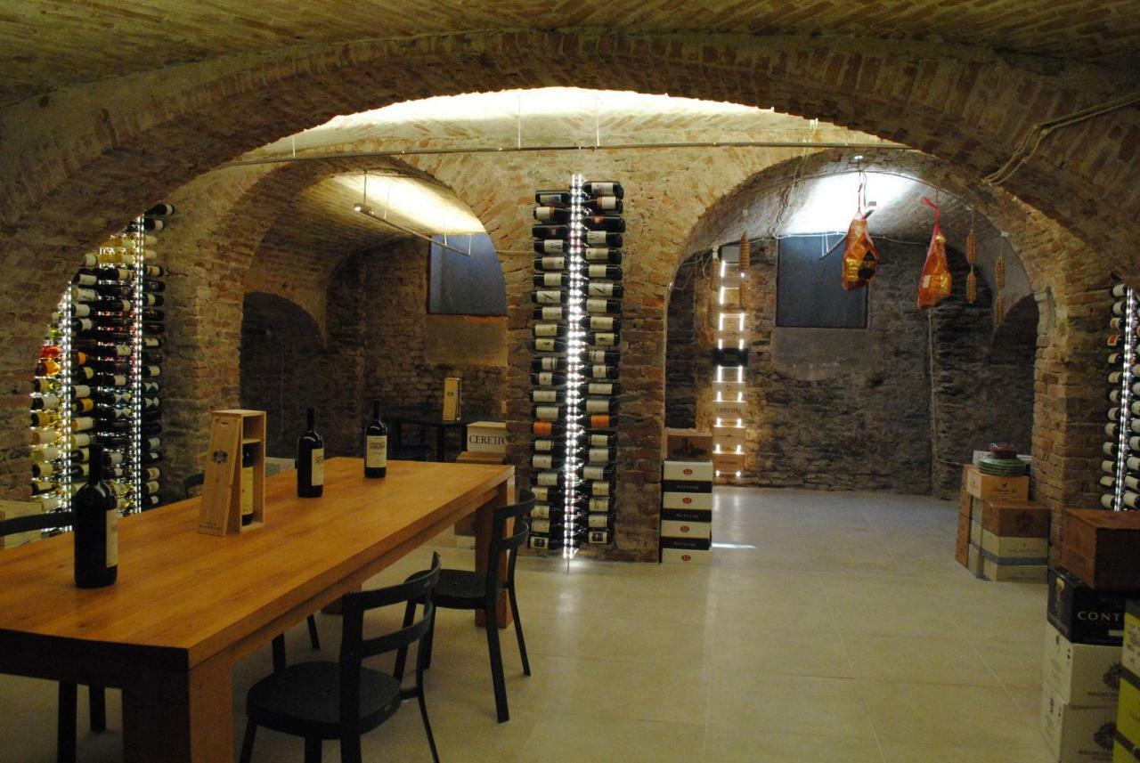 Vinoteca La Sacrestia Bed & Breakfast Alba  Dış mekan fotoğraf